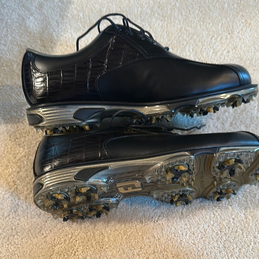 FootJoy Men's Black Oxford Golf Shoes